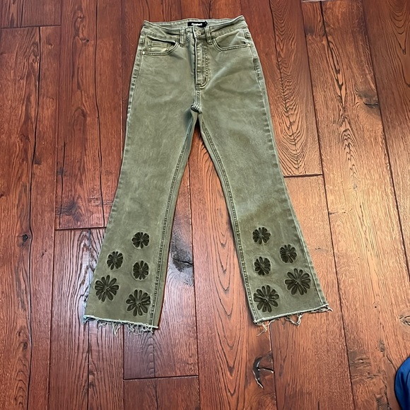 Desigual crop flare embroidered jeans - Picture 3 of 8